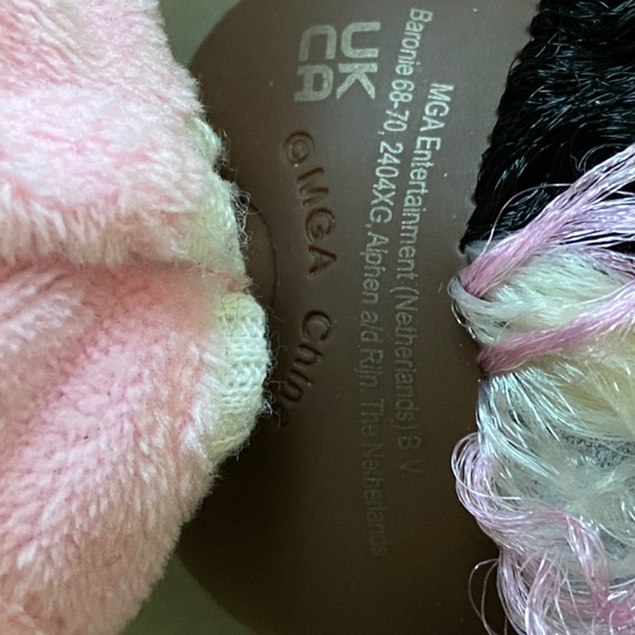 2 LOl Surprise OMG Fashion Dolls. - Picture 9 of 9